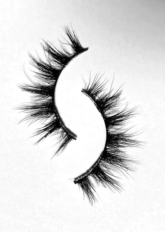 LILLY LUXURY MINK LASHES