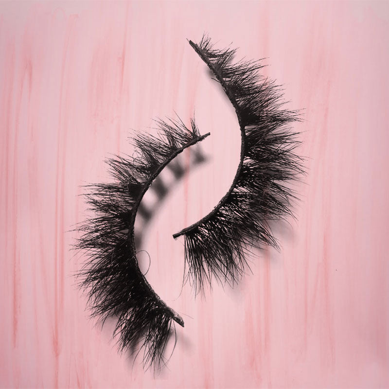 WINGED INTENSITY LUXURY MINK LASHES